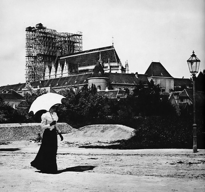 Pogled na Katedralu iz Vlaške ulice 1899. godine